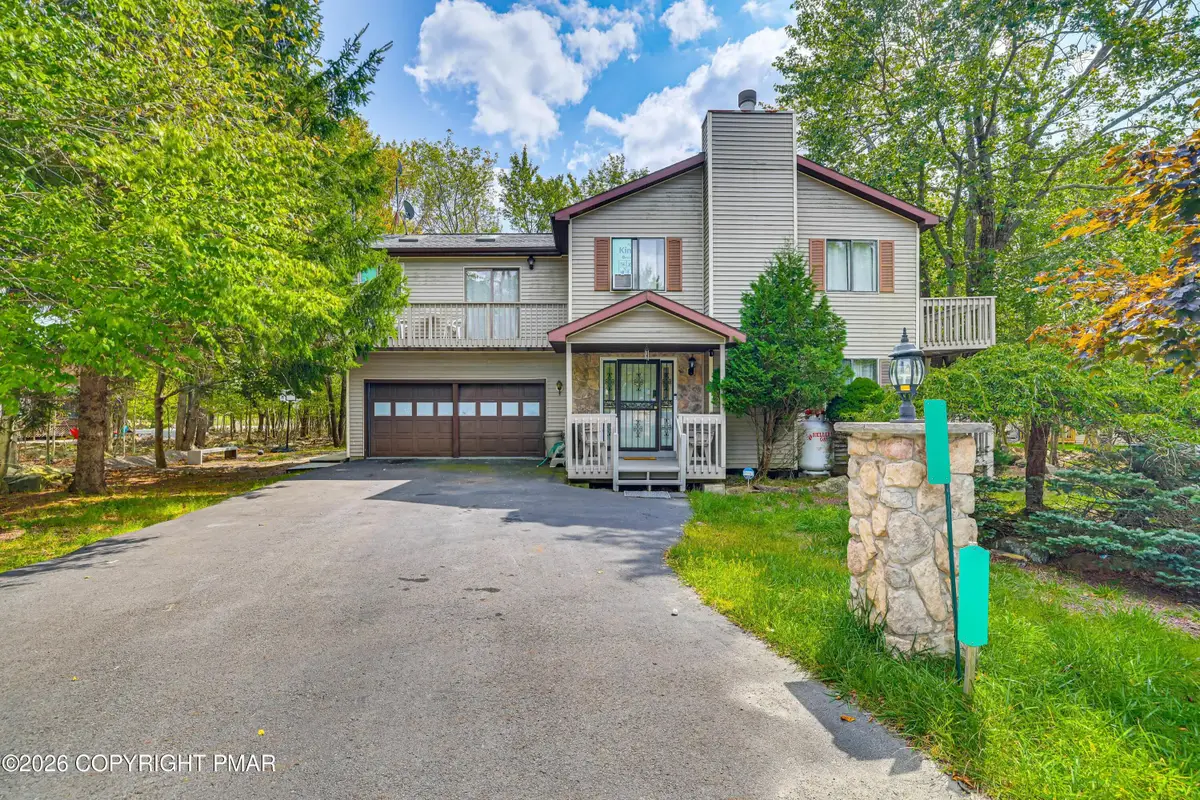 7901 Sleepy Hollow Drive, Tobyhanna, PA 18466 - Image #1