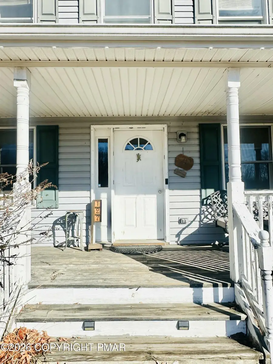 127 Spruce Run Drive, Dingmans Ferry, PA 18328 - Image #3