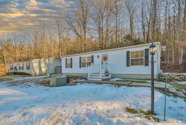 1215 Blue Mountain Circle, Saylorsburg, PA 18353