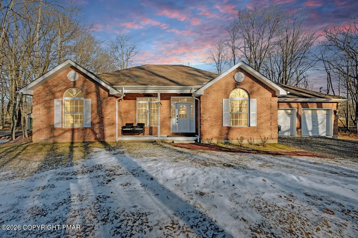 220 Stillwater Drive, Pocono Summit, PA 18346 - Image #1