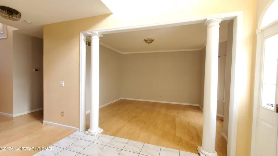 106 Swartsburo Drive, Tamiment, PA 18371 - Image #3