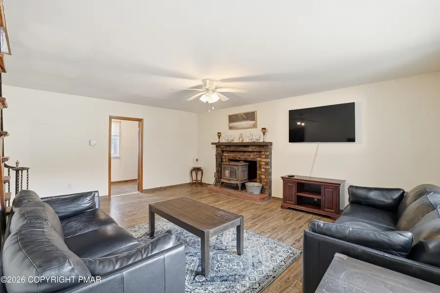 98 Black Bear Pass, White Haven, PA 18661 - #2