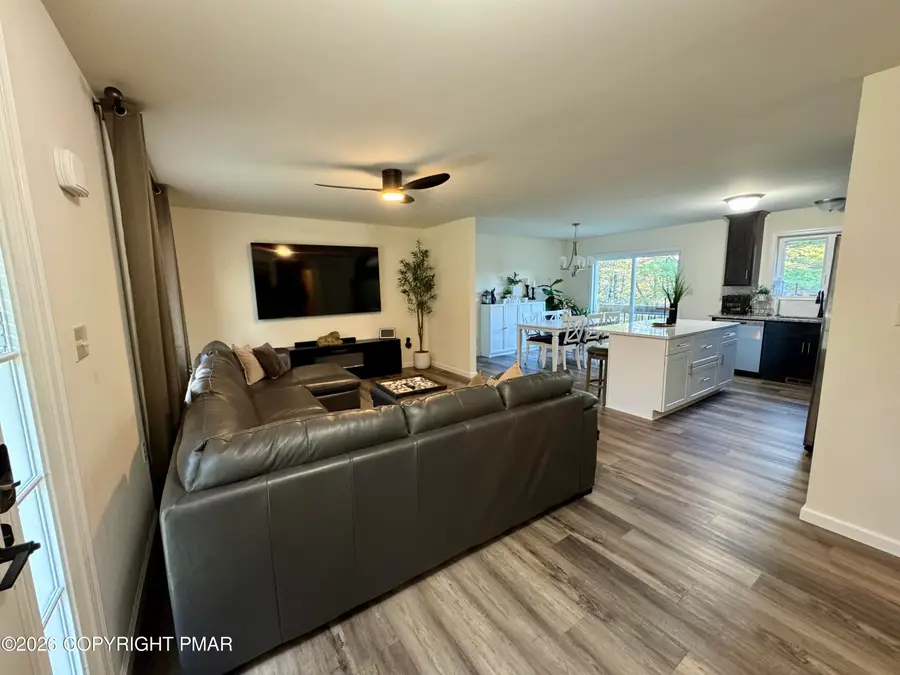 305 Ridge Road, Stroudsburg, PA 18360 - Image #2