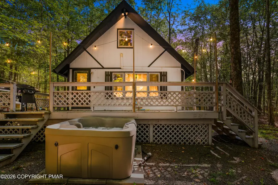 137 Sundance Drive, Pocono Lake, PA 18347 - Image #2