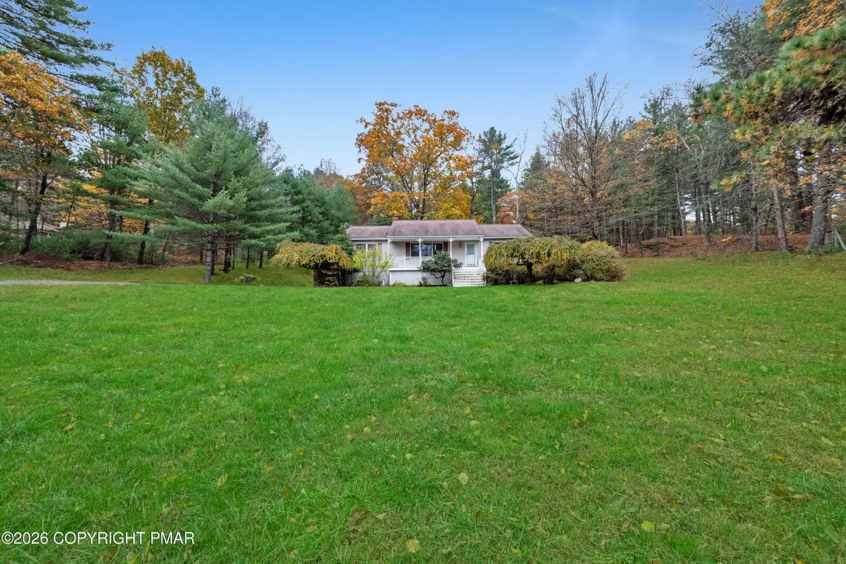 139 Johnny Bee Road, Dingmans Ferry, PA 18328 - Image #1
