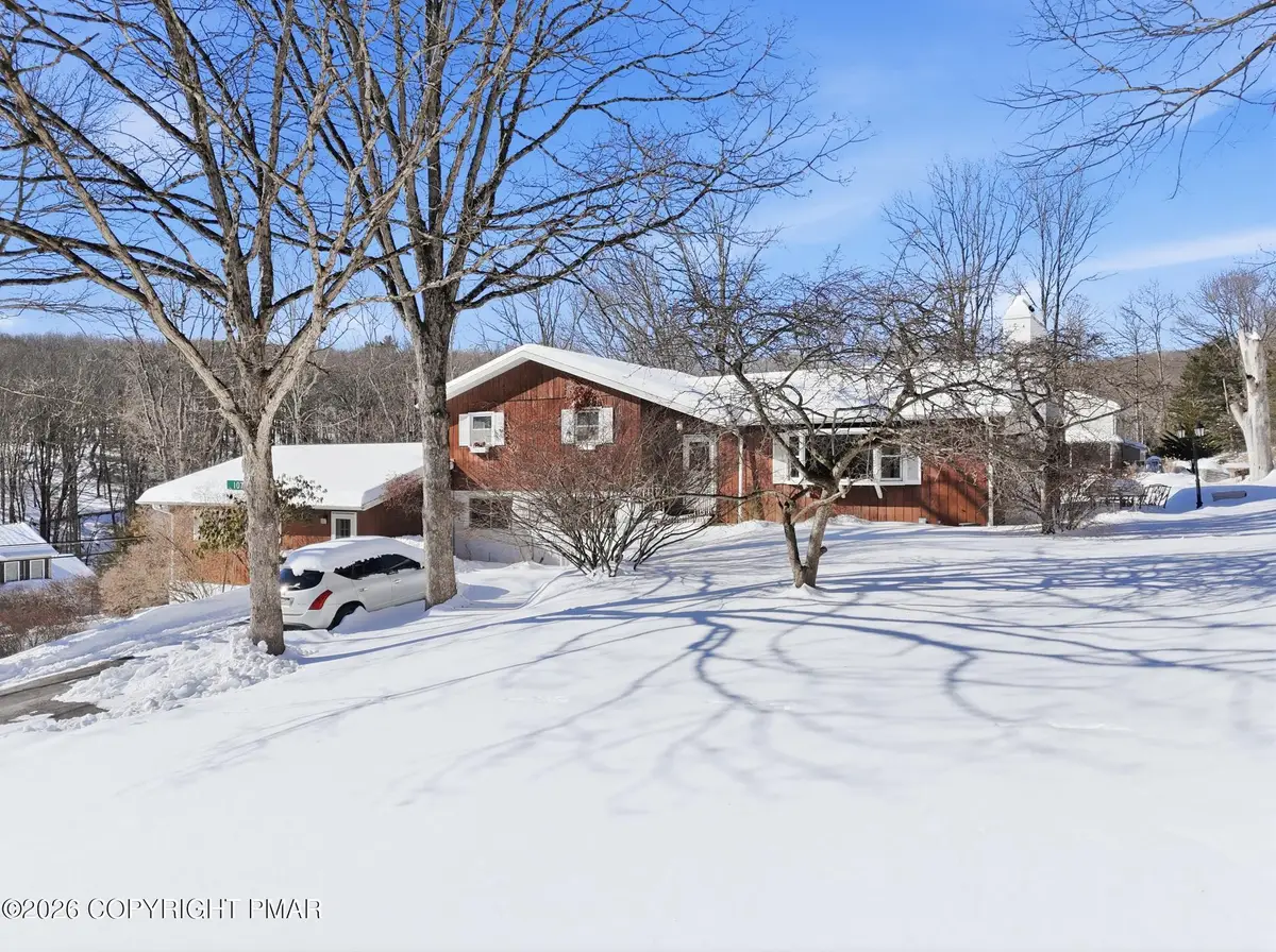 107 Applewood Drive, Swiftwater, PA 18370 - #1