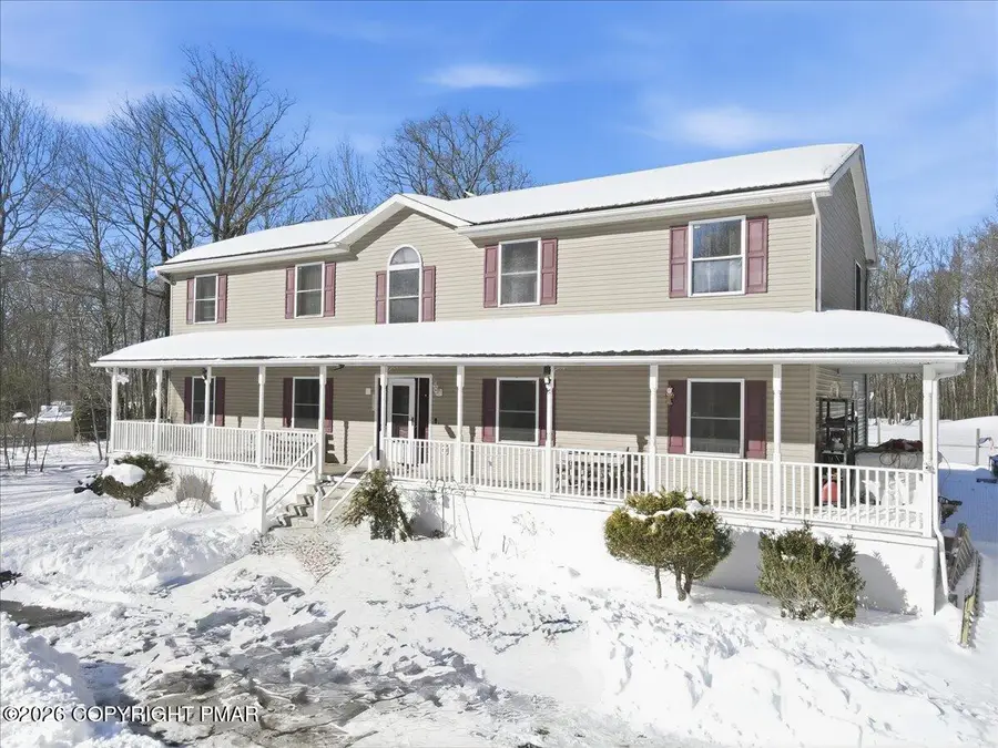 218 Spruce Run Drive, Dingmans Ferry, PA 18328 - Image #3