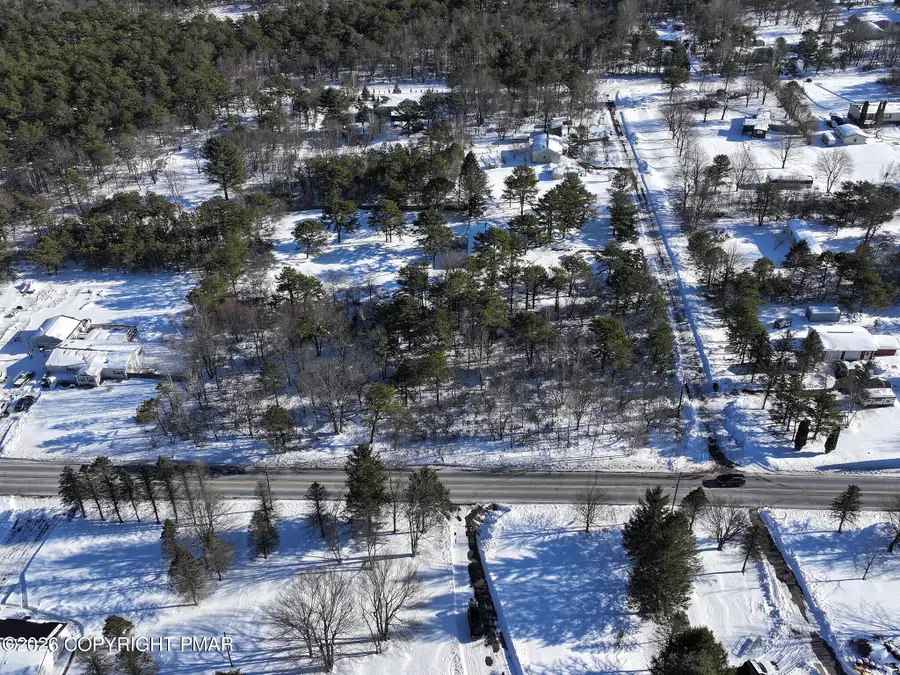 Lr 45086 87 Road, Blakeslee, PA 18610 - Image #2