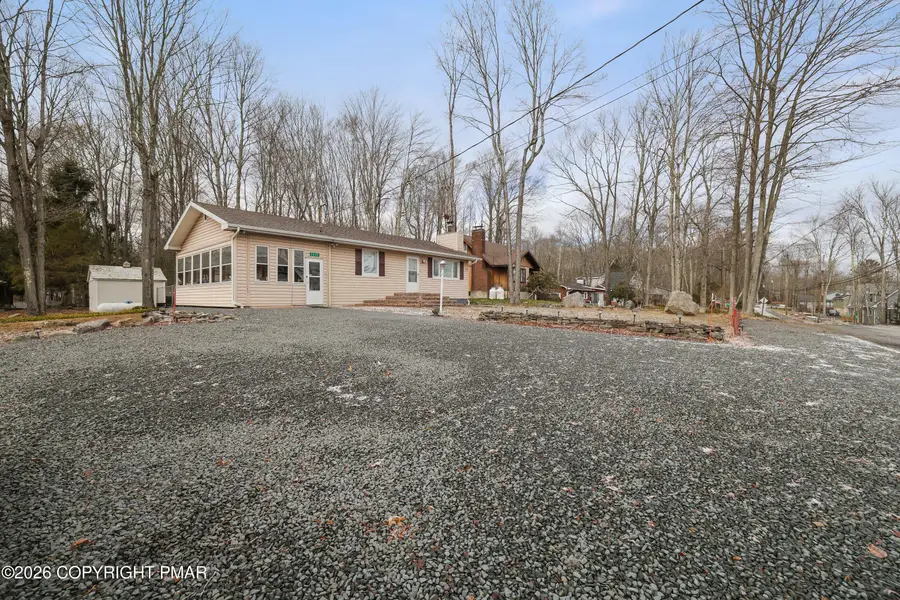 7537 Lake Shore Drive, Pocono Lake, PA 18347 - Image #3