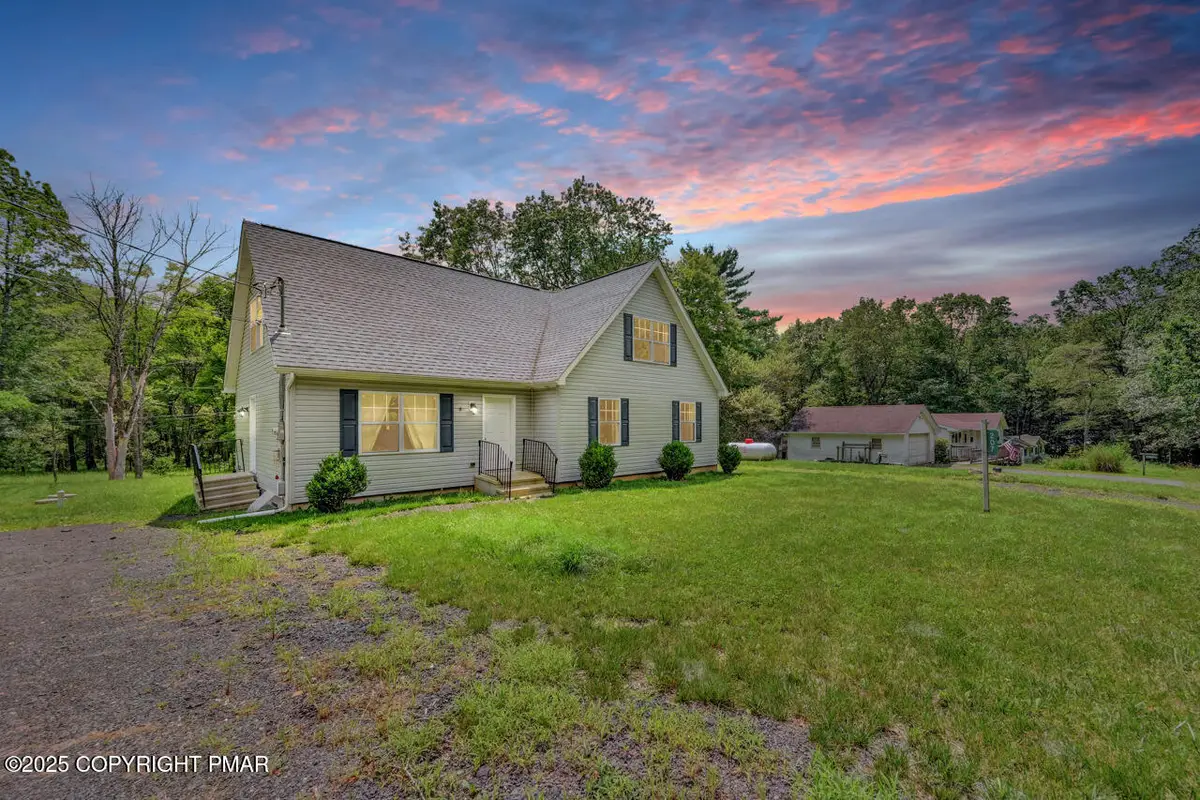 207 Game Lane, Blakeslee, PA 18610 - #1