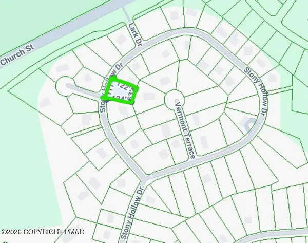 Stony Hollow Cir 541 Circle, Tobyhanna, PA 18466