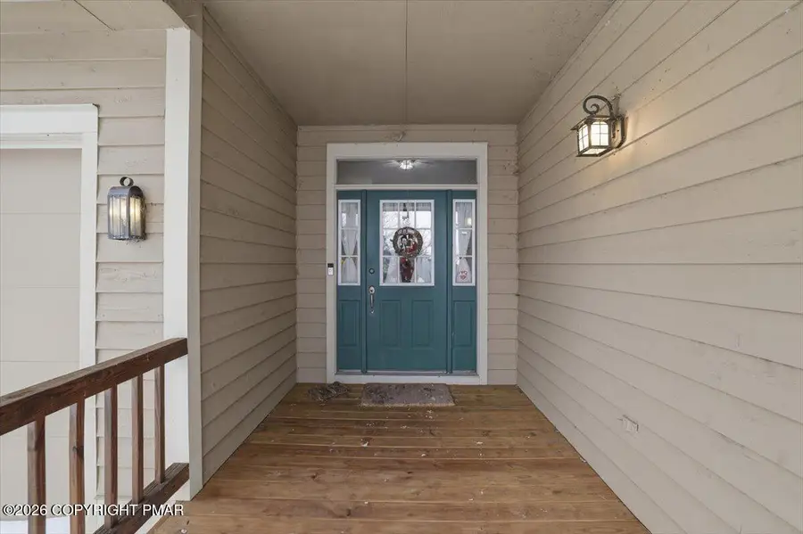 137 Laurel Court, Tannersville, PA 18372 - Image #3