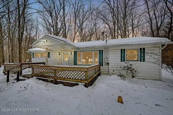 1912 Johns Road, Effort, PA 18330