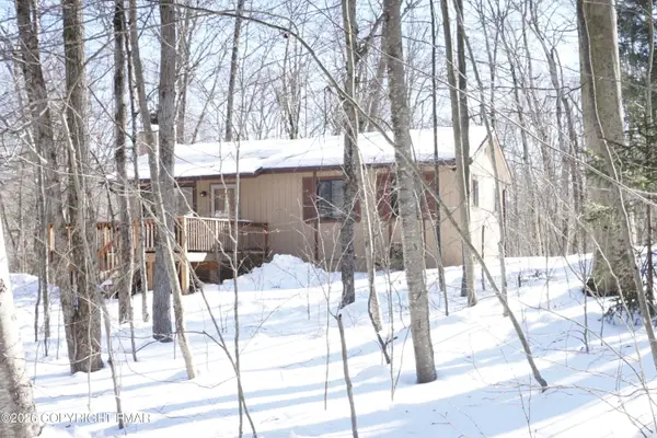 391 Berry Lane, Pocono Lake, PA 18347