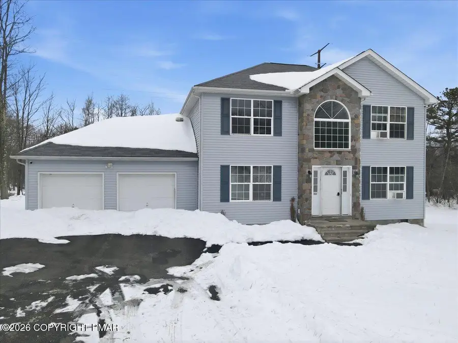 959 Cricket Lane, Long Pond, PA 18334 - #2