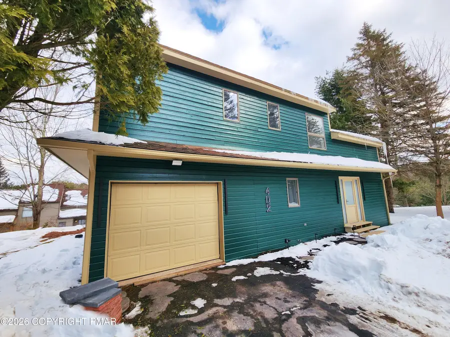 402 Shiny Mountain Court, Greentown, PA 18426 - #2