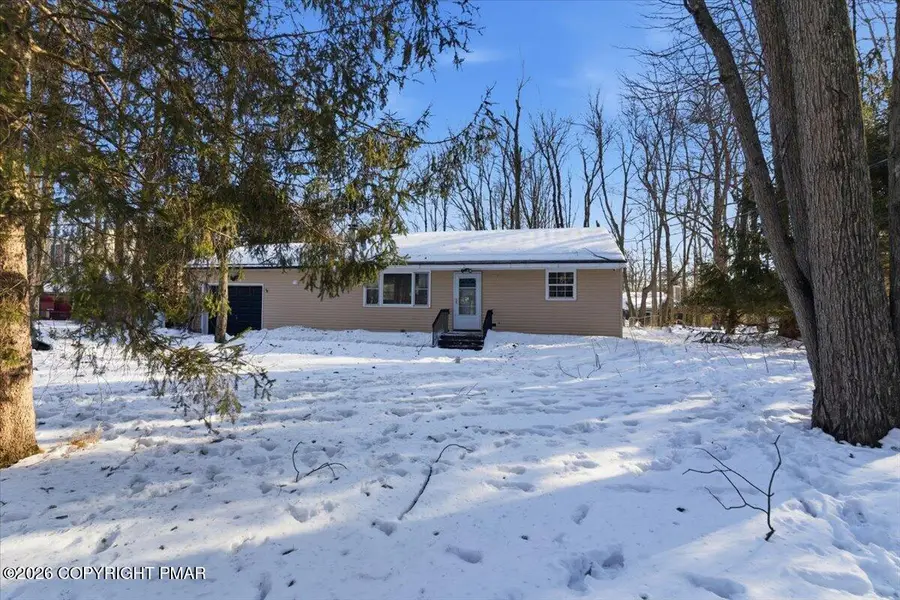 3279 Beech Ridge Drive, Pocono Summit, PA 18346 - #2