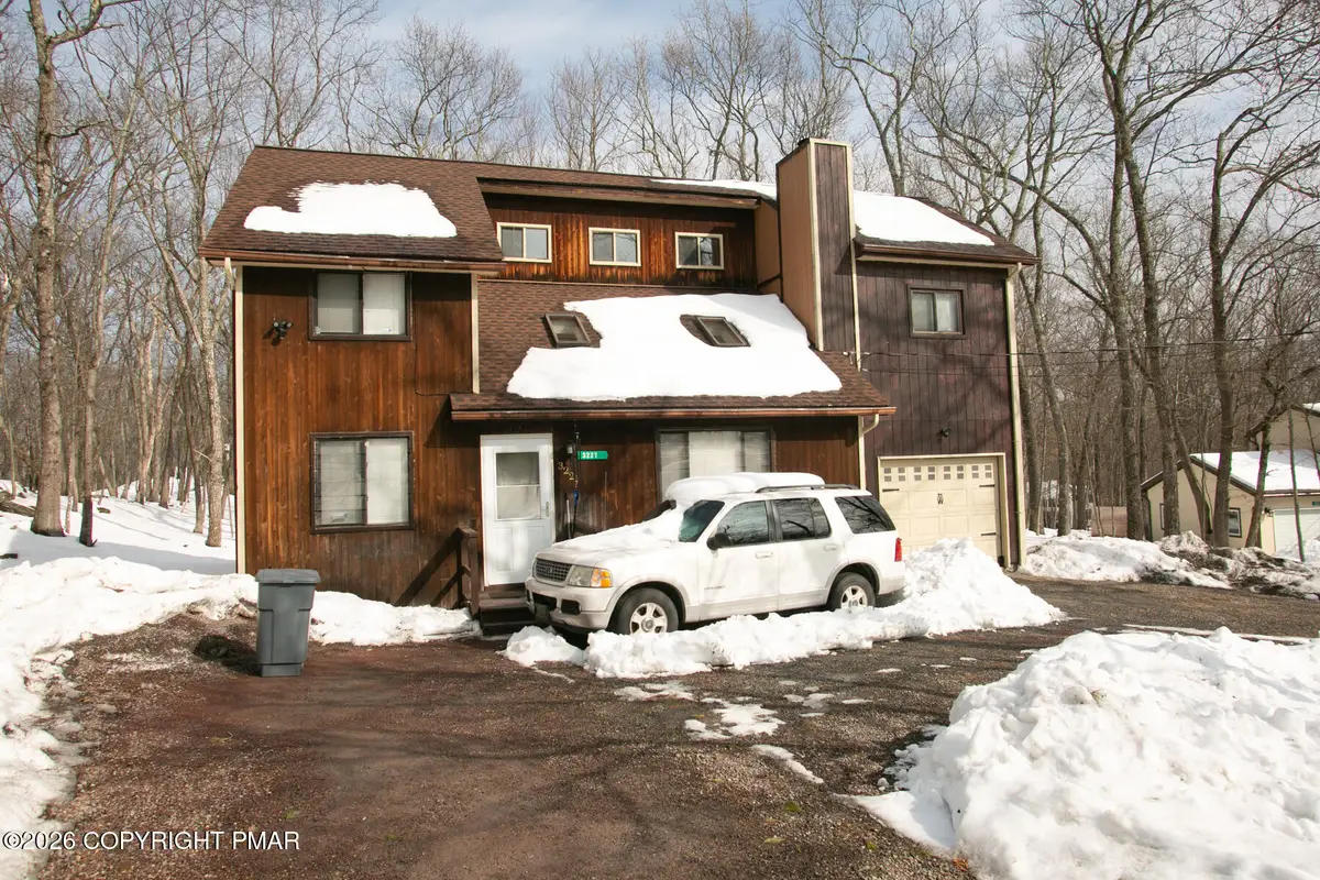 3227 Stonehenge Drive, East Stroudsburg, PA 18301 - #1