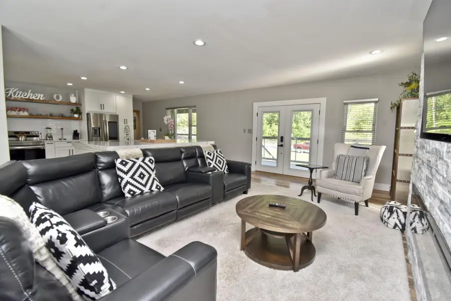 1104 Buttermilk Falls Road, East Stroudsburg, PA 18301 - #2