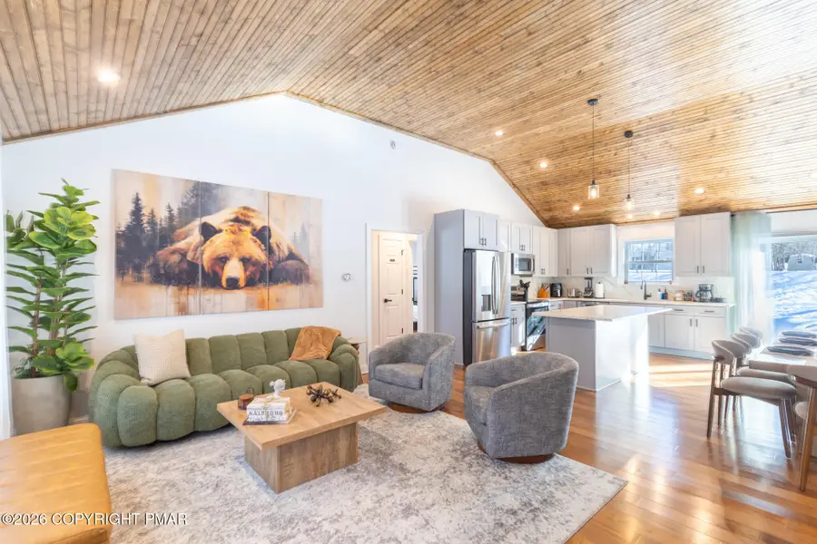 201 Sun Valley Dr Drive, Blakeslee, PA 18610 - #3