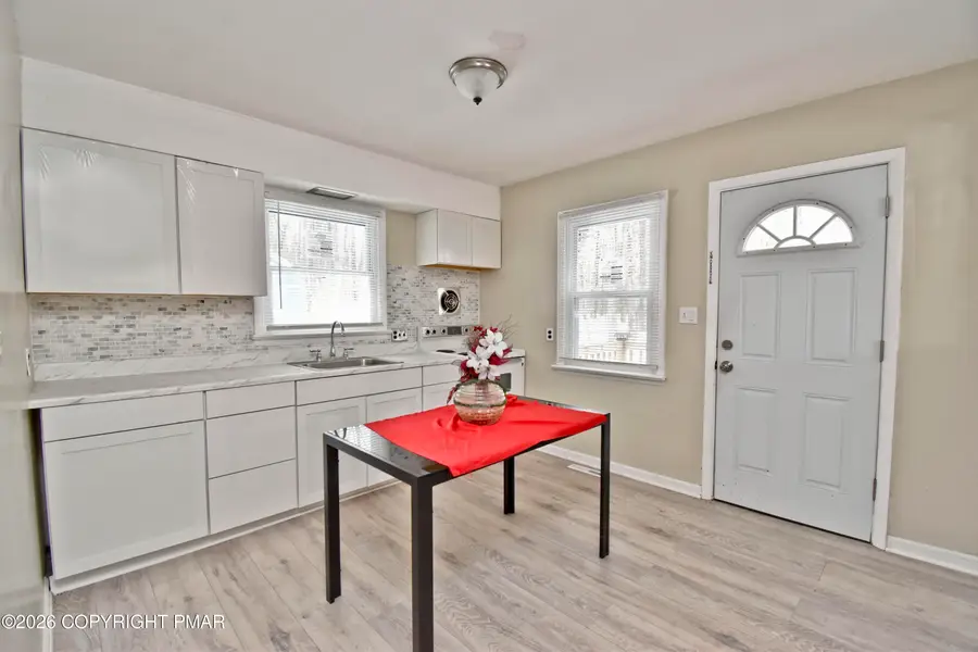 34 Walbert Drive, Stroudsburg, PA 18360 - #2