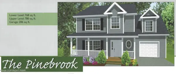 114 Turkey Drive, Cresco, PA 18326