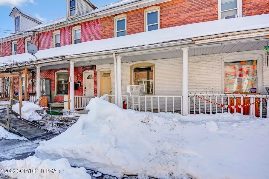 113 N 1st Street, Stroudsburg, PA 18360 - #3