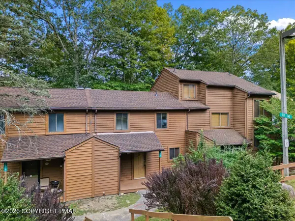 337 Crewe Court, Bushkill, PA 18324