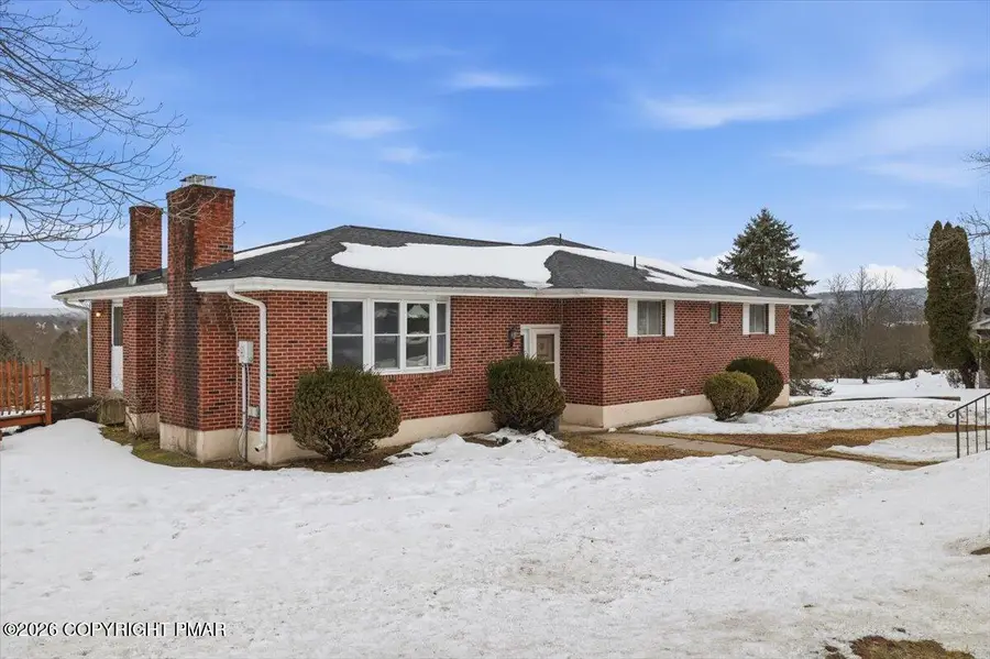 194 Countryside Drive, Brodheadsville, PA 18322 - #2