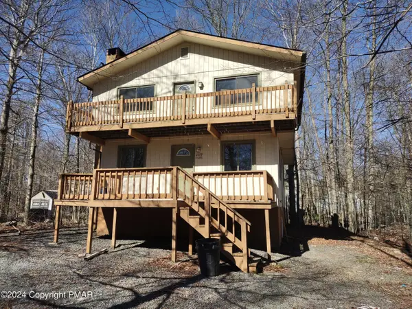 9095 Idlewild Drive, Tobyhanna, PA 18466