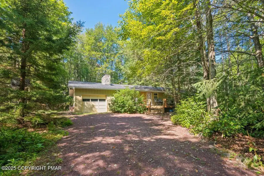 304 Foxglove Place, Pocono Pines, PA 18350 - #3