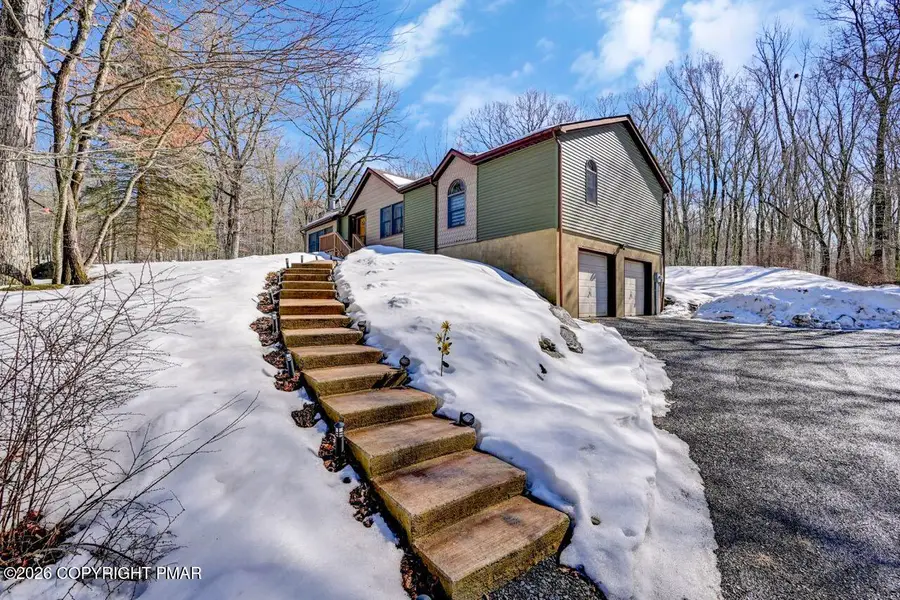 1241 Bear Drive, Bushkill, PA 18324 - #2