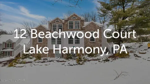 12 Beachwood Court, Lake Harmony, PA 18624