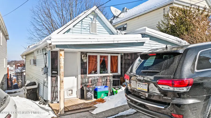 326 Center Street, Wilkes Barre, PA 18702 - #3