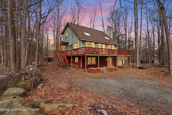 378 Lakewood Drive, Lake Ariel, PA 18436