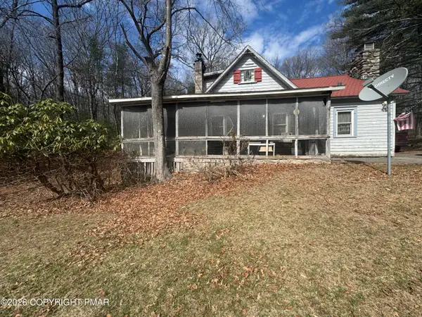 1369 Twin Pine Road, Stroudsburg, PA 18360