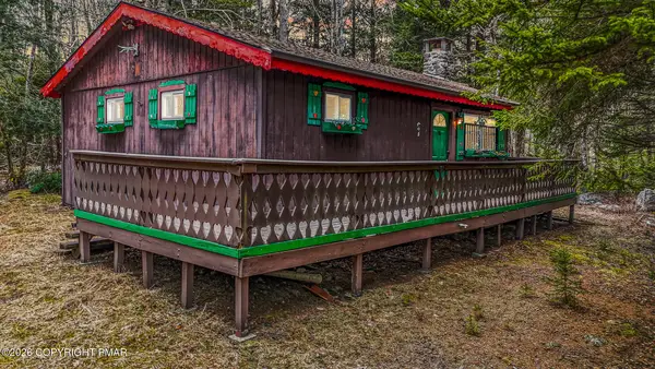 5211 Fir Lane, Pocono Summit, PA 18346