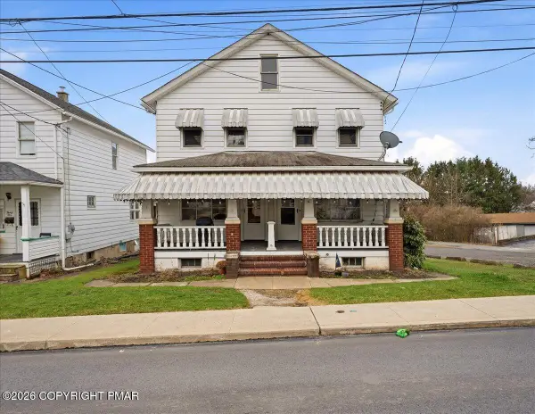 29-31 E Grove Street, Edwardsville, PA 18704