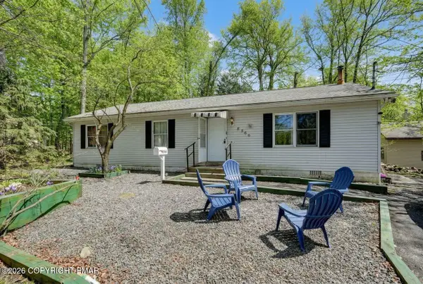 8566 Hillcrest Drive, Tobyhanna, PA 18466