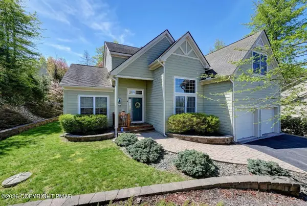 207 Hermit Thrush Road, Pocono Pines, PA 18350