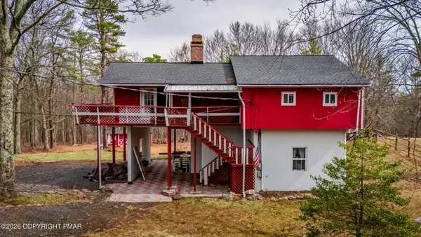 484 Mallard Lane, Bushkill, PA 18324