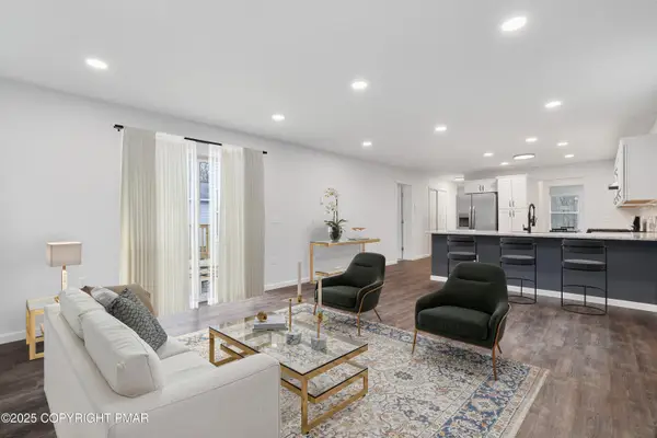 8585 Periwinkle Drive, Tobyhanna, PA 18466