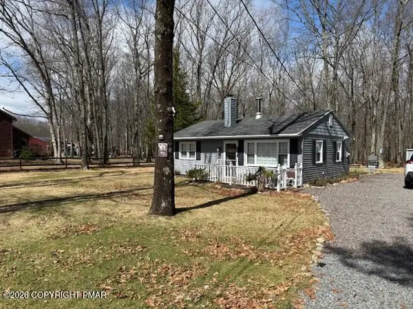 192 Cartwright Road, Blakeslee, PA 18610