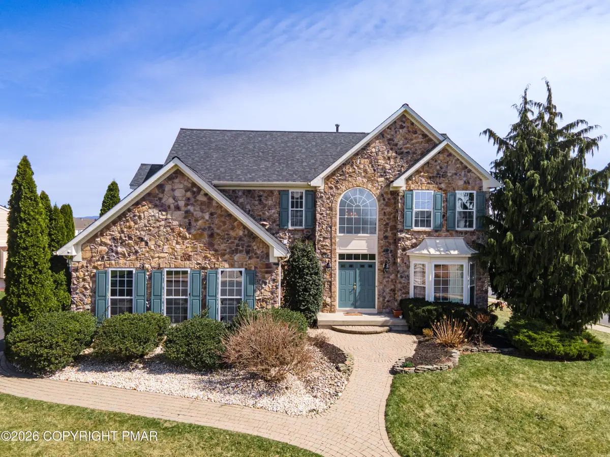 7 Lower Way Road, Easton, PA 18045 - #1