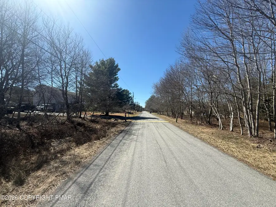 617 Center Drive, Blakeslee, PA 18610 - #2