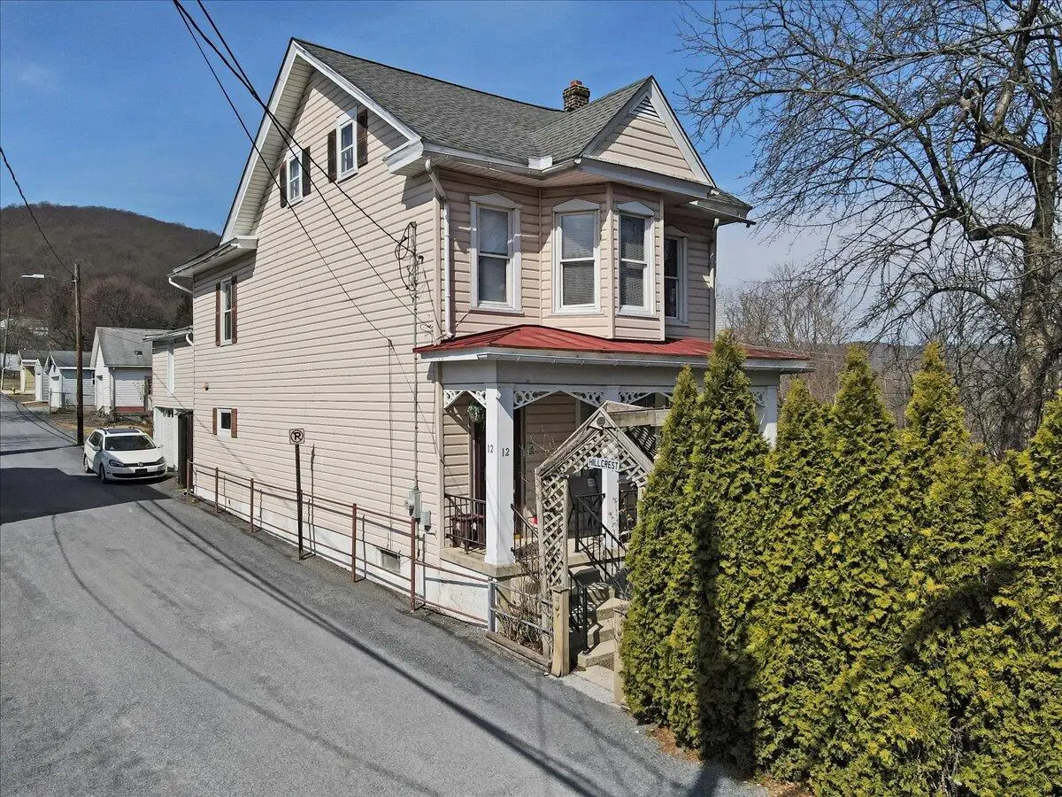 12 Chestnut Avenue, Jim Thorpe, PA 18229 - #1