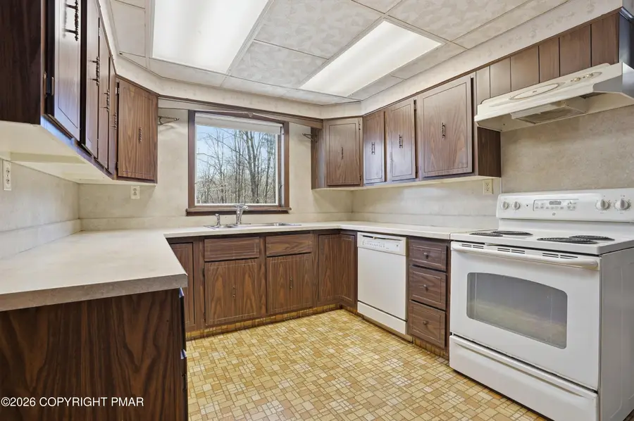 127 Burgoon Road, East Stroudsburg, PA 18301 - #2