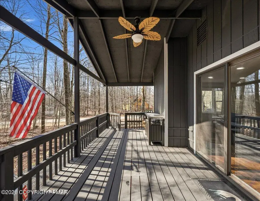 105 Choctaw Drive, Pocono Lake, PA 18347 - #2