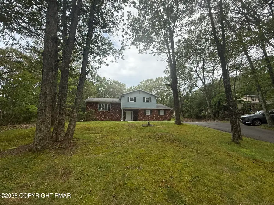 37 Seneca Road, Mount Pocono, PA 18344 - #2