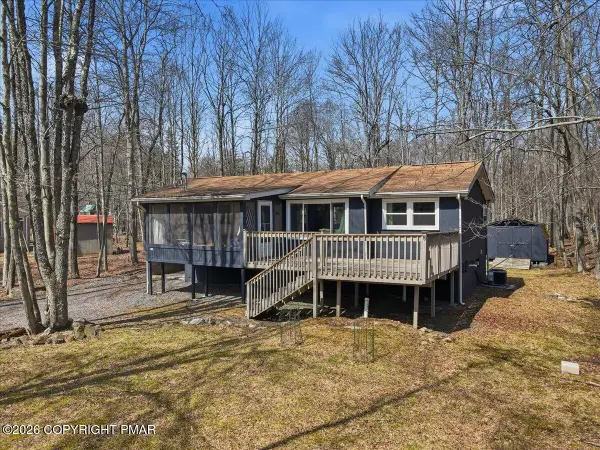 143 Tepee Drive, Pocono Lake, PA 18347